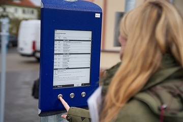 DB296287 Monitor für Bauinformationen