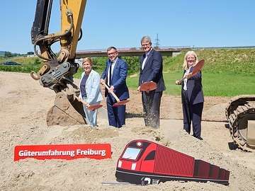 DB300507 Spatenstich Güterumfahrung Freiburg