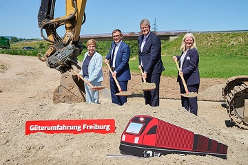 DB300508 Spatenstich Güterumfahrung Freiburg