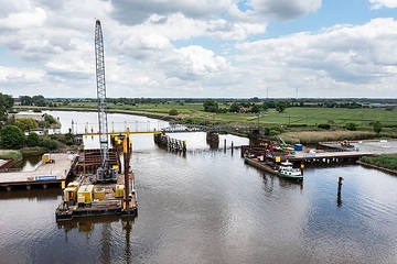 DB300778 Bau der neuen Huntebrücke Elsfleth