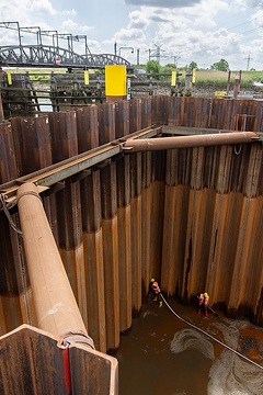 DB300779 Bau der neuen Huntebrücke Elsfleth