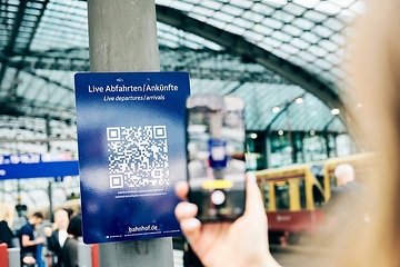 DB301036 QR Code Live Abfahrten / Ankünfte