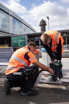 DB302050 Mobiles Handwerkerteam