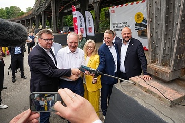 DB302806 Reaktivierung der Siemensbahn tritt in eine neue Phase