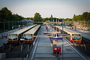DB303247 Bahnhof Berlin Olympiastadion