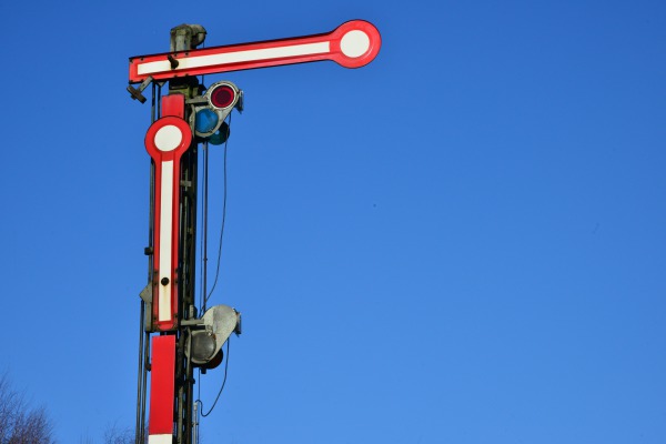 DB75787 "Halt"