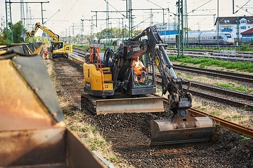 Gleisbauarbeiten auf der Riedbahn bei Riedstadt - Goddelau