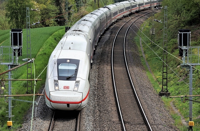 DB238284 ICE 4 bei Ostercappeln an der Strecke Osnabrück - Bremen