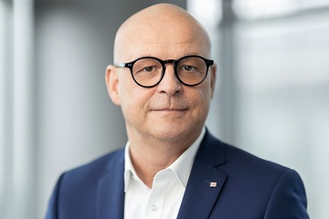 Martin Seiler - Vorstand Personal und Recht - Deutsche Bahn AG