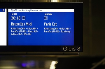 Verabschiedung des ersten Nightjet nach Brüssel und Paris am 11.12.2023 in Berlin.