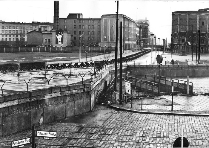 DB254784 1965 - Berliner Mauer am Potsdamer Platz