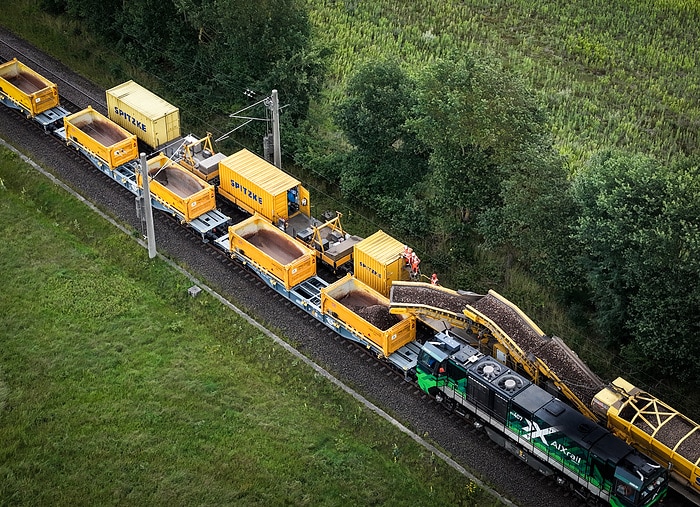 DB283041 Bettungsreinigungsmaschine - Generalsanierung Hamburg–Berlin