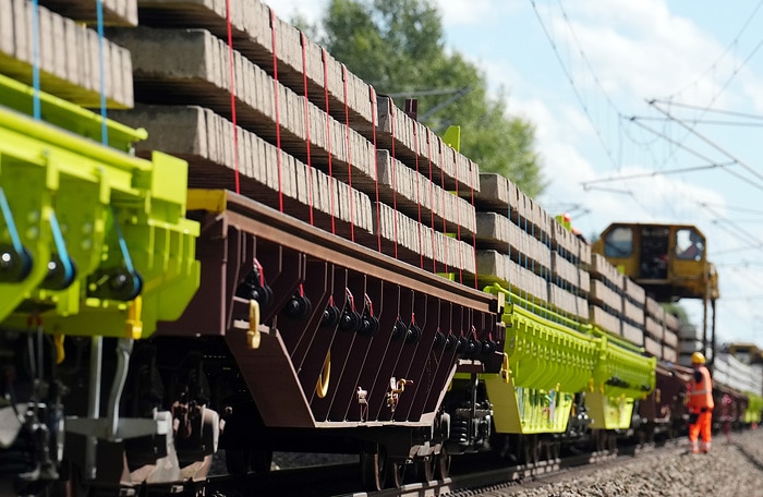 DB284815 Schnellumbauzug SUM 315 "Büffel"