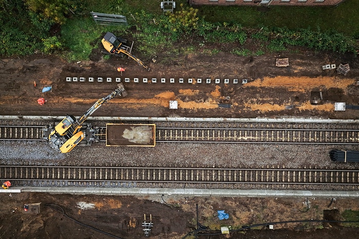 DB286820 Arbeiten im Bahnhof Ludwigslust