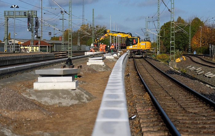 DB287967 Neuer Bahnsteig in Wittenberge