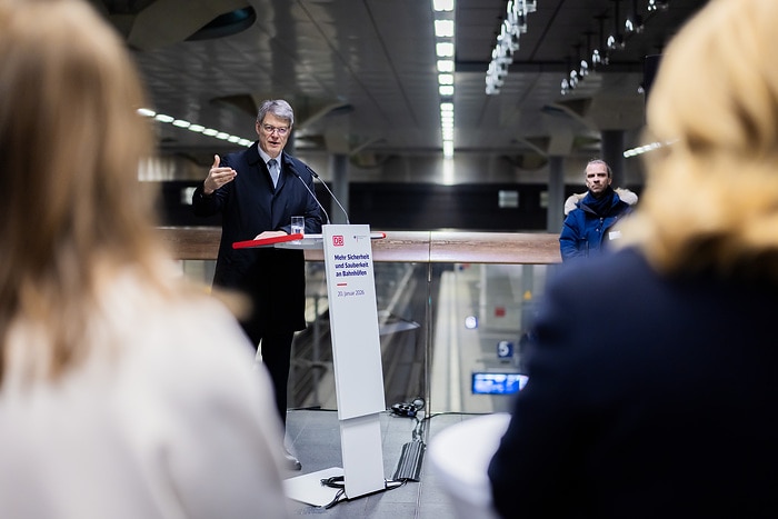 DB292769 Sofortprogramm für mehr Sicherheit und Sauberkeit an Bahnhöfe
