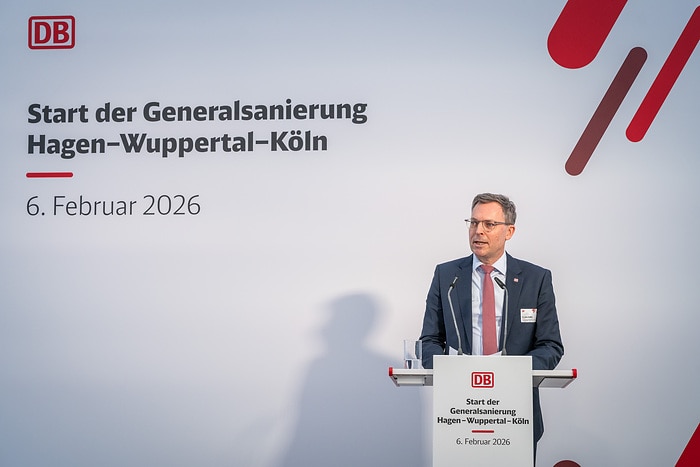 DB293766 Start der Generalsanierung Hagen–Wuppertal–Köln