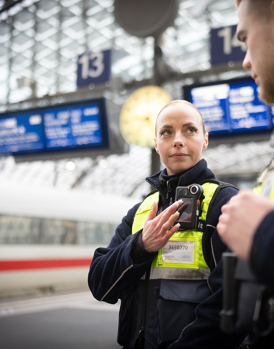 DB294080 Bodycam im Einsatz bei DB Sicherheit
