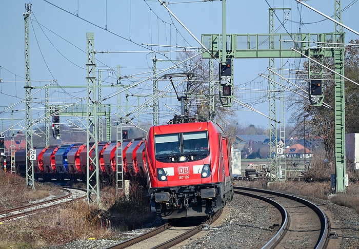 DB295722 Durchfahrt Nordstemmen