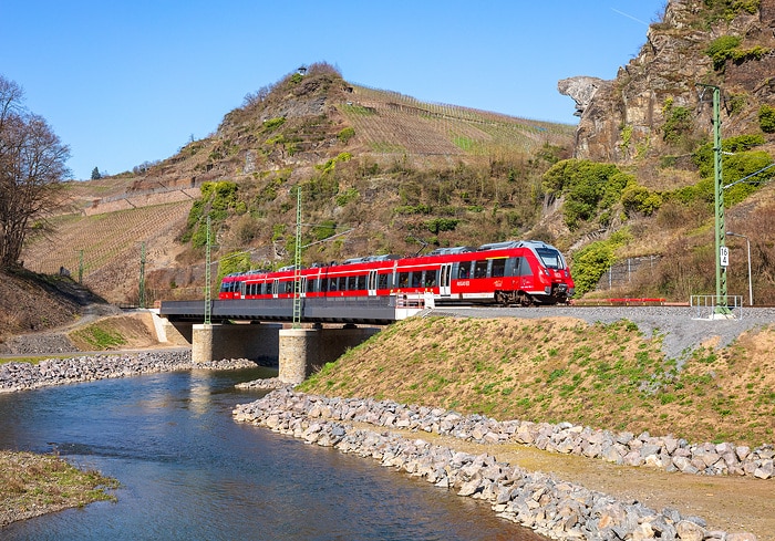 DB297166 RB zwischen Dernau und Walporzheim