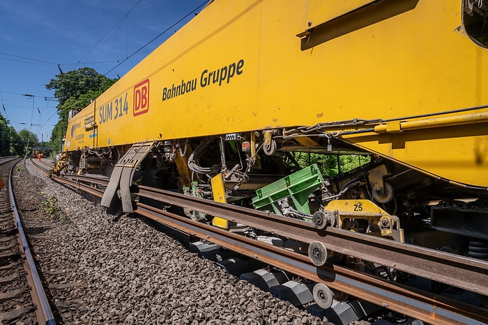DB300493 Schnellumbauzug SUZ 314 "Mammut"