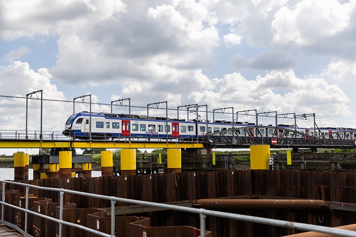 DB300792 Bau der neuen Huntebrücke Elsfleth