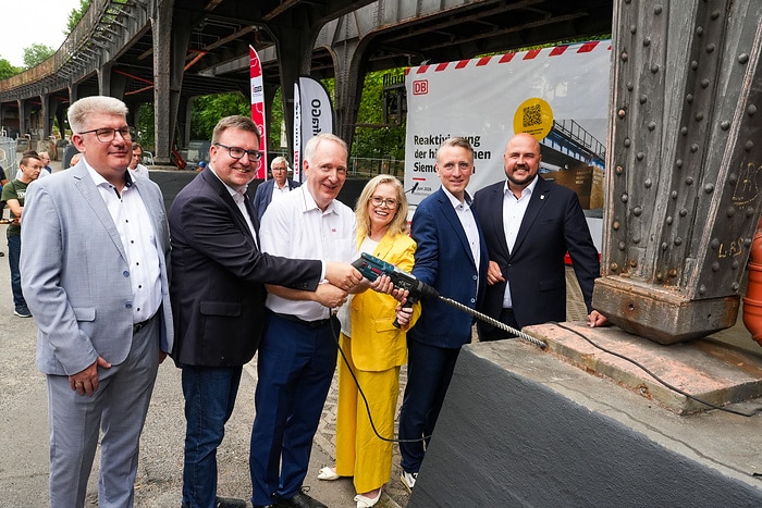 DB302808 Reaktivierung der Siemensbahn tritt in eine neue Phase