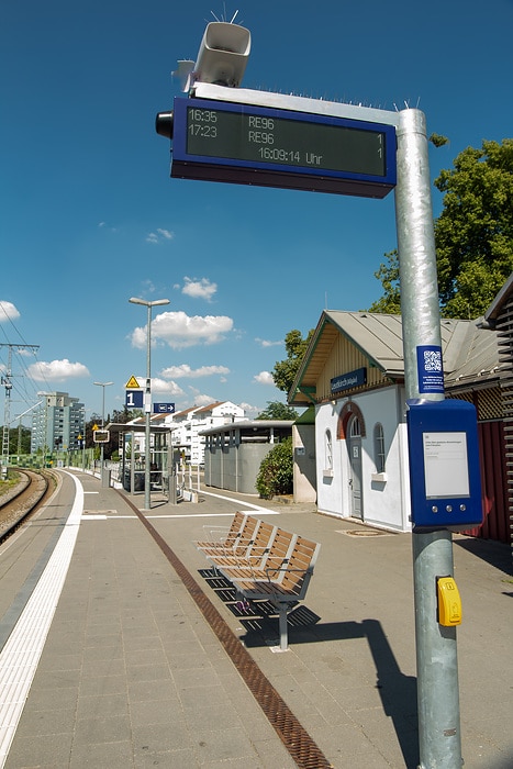 DB303027 Leutkirch - Bahnsteig