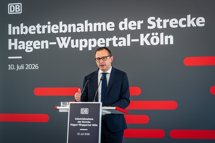 DB303762 DB InfraGO schließt Korridorsanierung zwischen Hagen, Wuppertal und Köln pünktlich ab